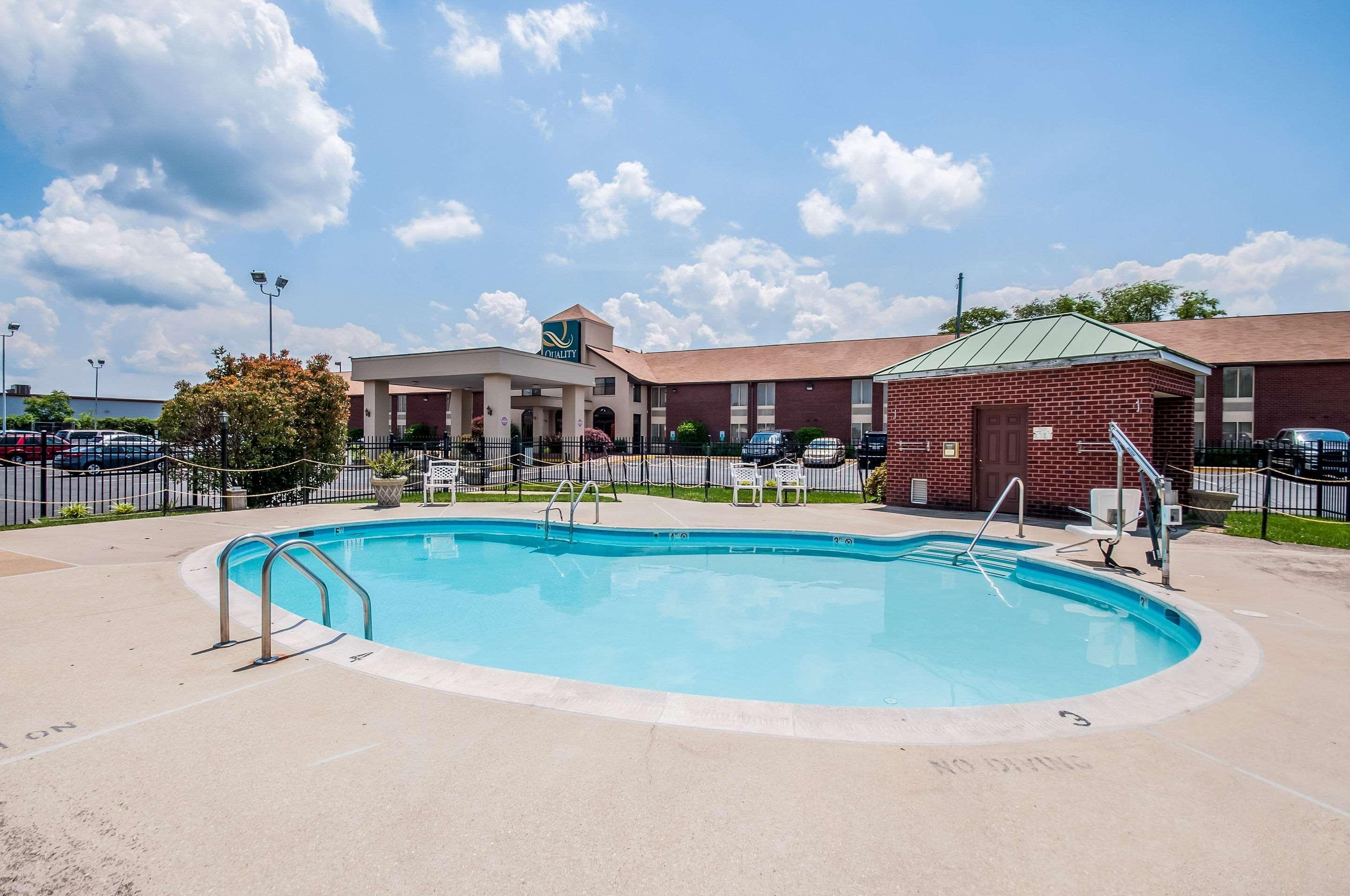 Quality Inn Near Potomac Mills Woodbridge Bagian luar foto