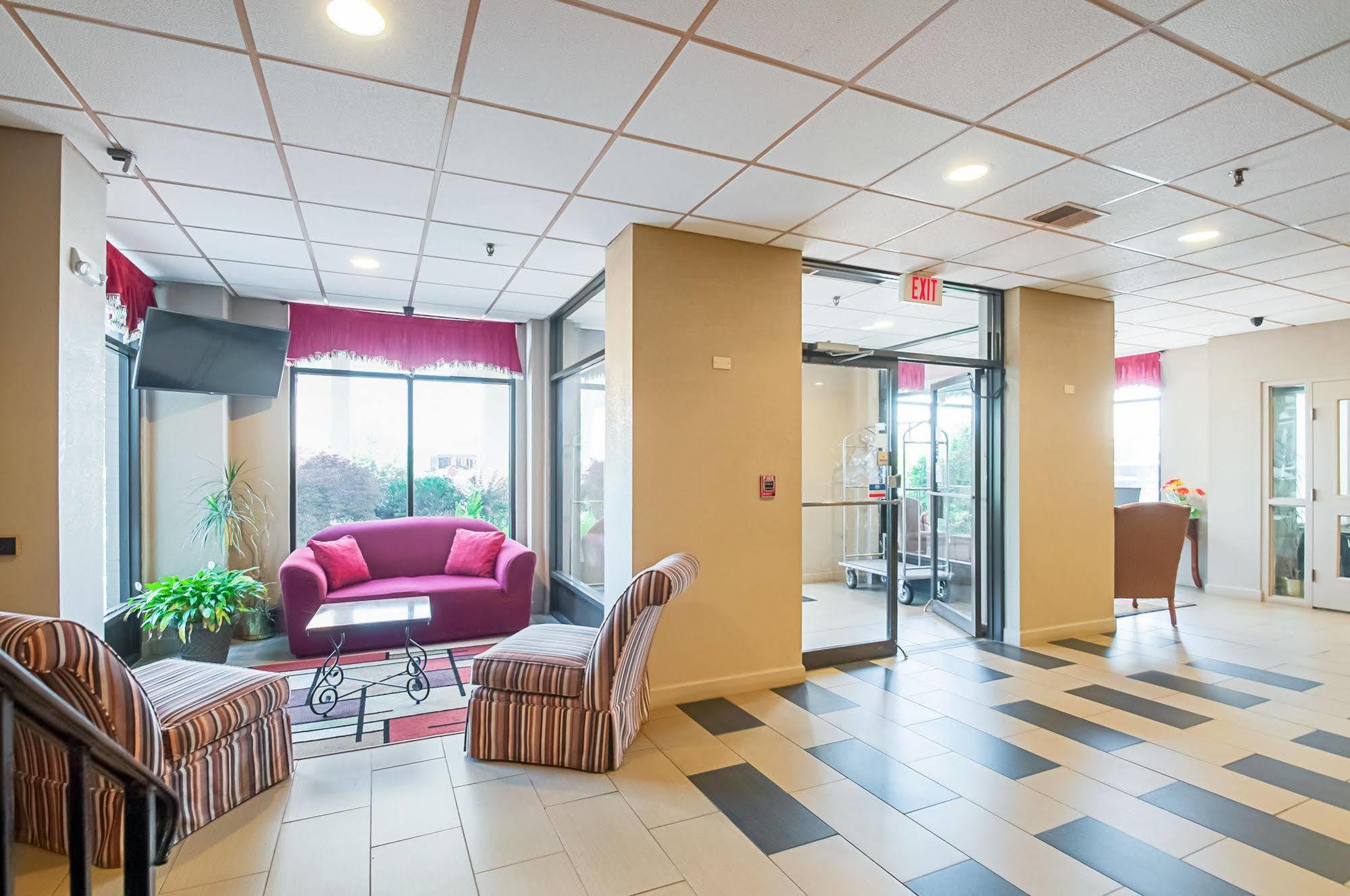 Quality Inn Near Potomac Mills Woodbridge Bagian luar foto
